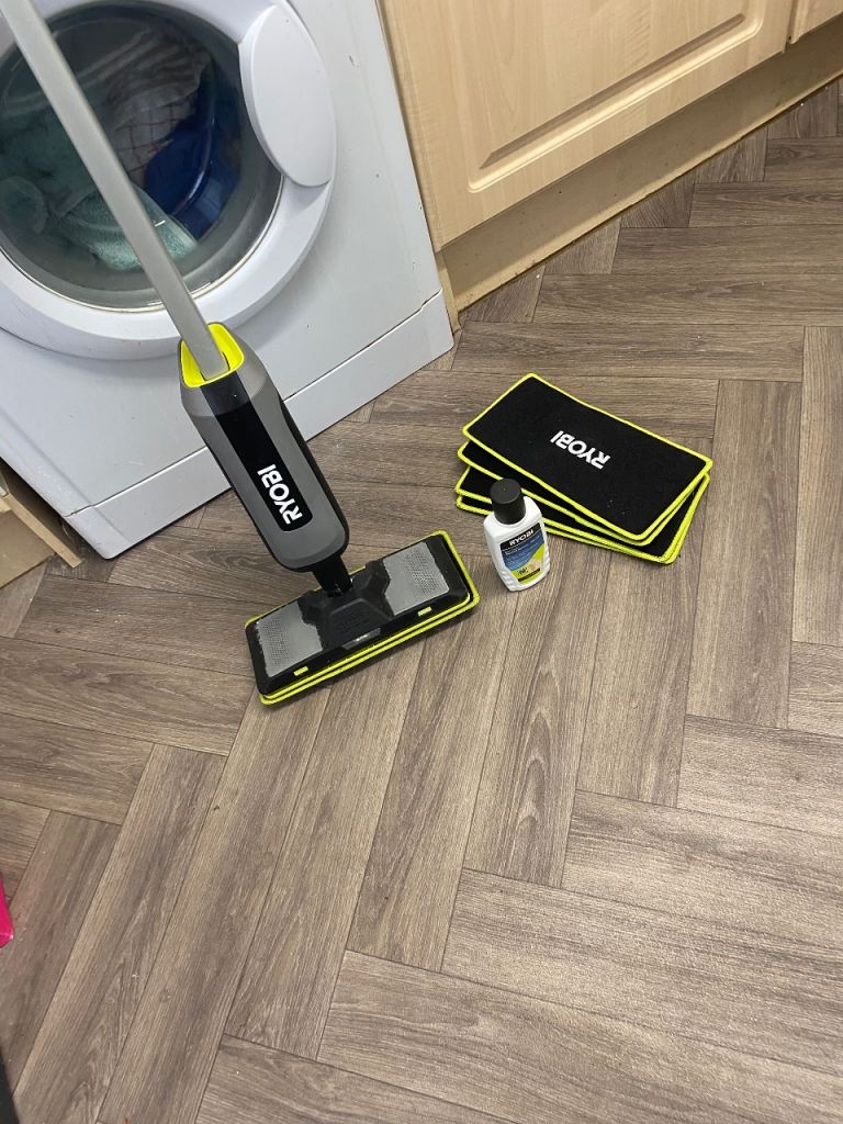 Ryobi ONE+ Cordless Floor Cleaner - Grey, NEARLY NEW