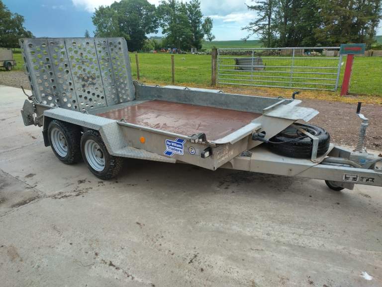 Ifor Williams GH106 plant trailer 