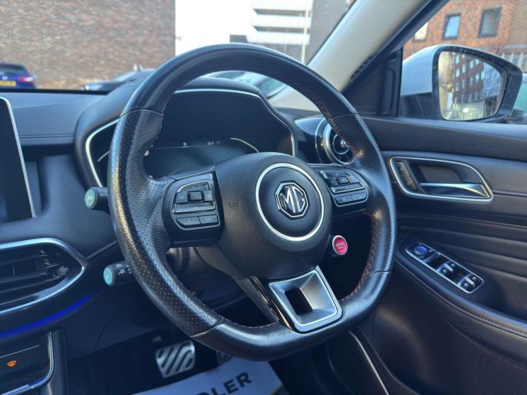 2022 MG MG HS 1.5 MG HS Exclusive Semi-Auto 5dr SUV Petrol Automatic