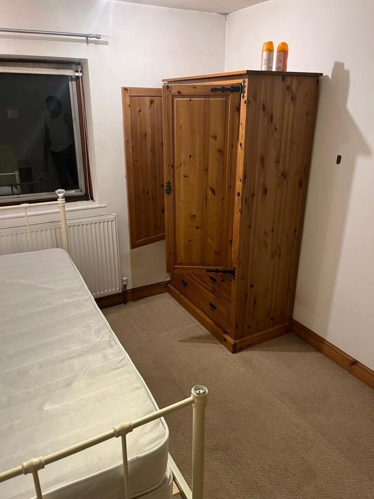 Double Room Available