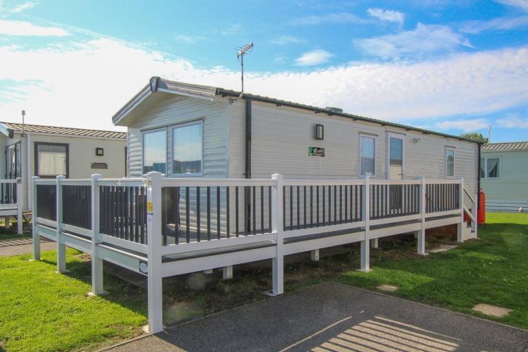 Willerby Midhurst 2024 static caravan + decking at New Beach, Dymchurch, Kent