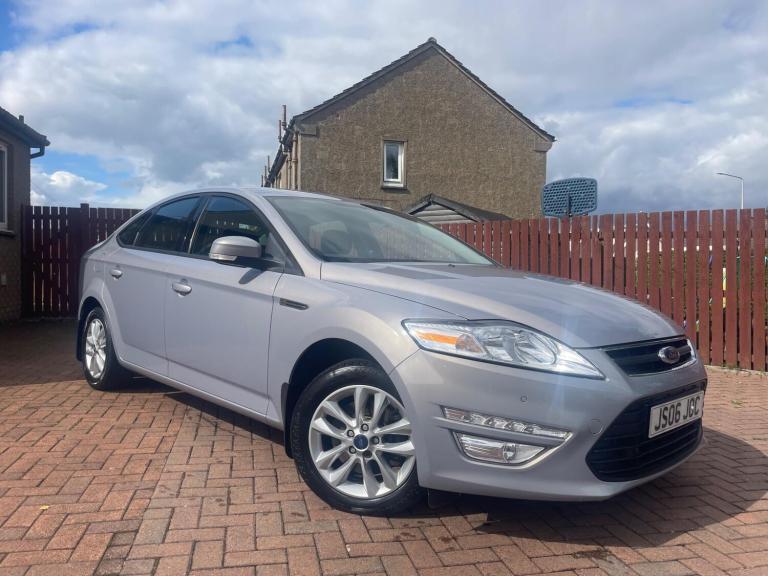 Ford Mondeo 1.6 Graphite Hatchback 5dr Petrol Manual Euro 5 (120 ps) Petrol Manual
