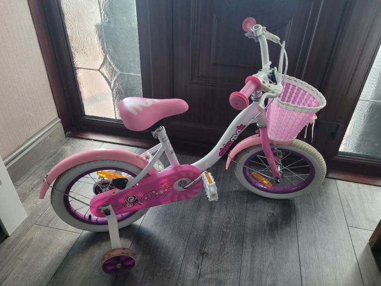 Girls pink bike