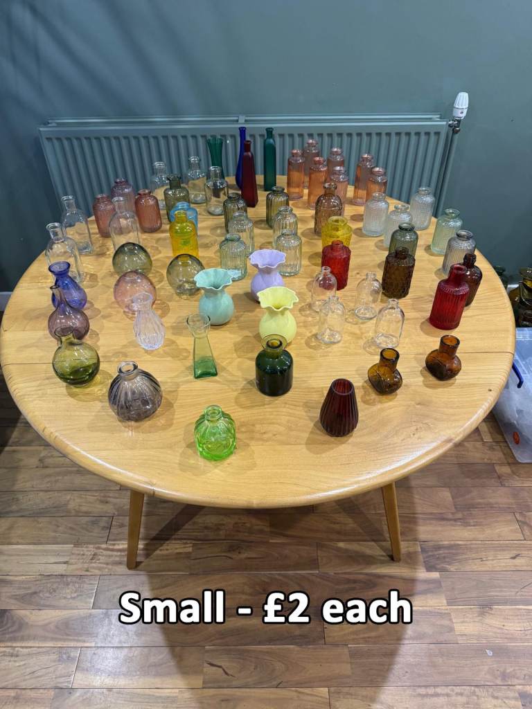 x154 vintage random retro colourful vases - wedding decor