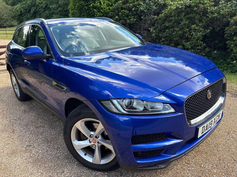 2019 Jaguar F-Pace 2.0 F-PACE Prestige D 5dr SUV Diesel Manual