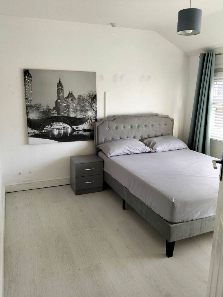 Double room for rent