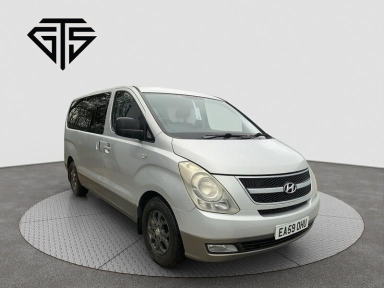 2009 Hyundai i800 CRDi Style MPV Diesel Manual