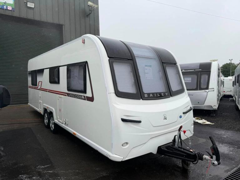 2019 BAILEY UNICRON PAMPALONA - 4 BERTH CARAVAN
