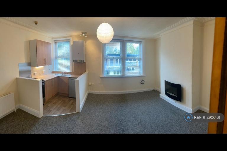 1 bedroom flat in Dragon Road, Harrogate, HG1 (1 bed) (#2906131)