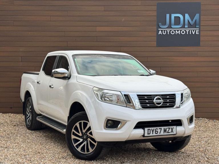 2017 Nissan Navara 2.3 Navara N-Connecta dCi 4WD 5dr SUV Diesel Manual