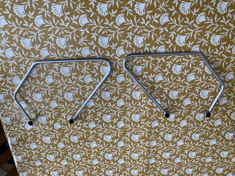 Chrome saddlebag support guards/rails