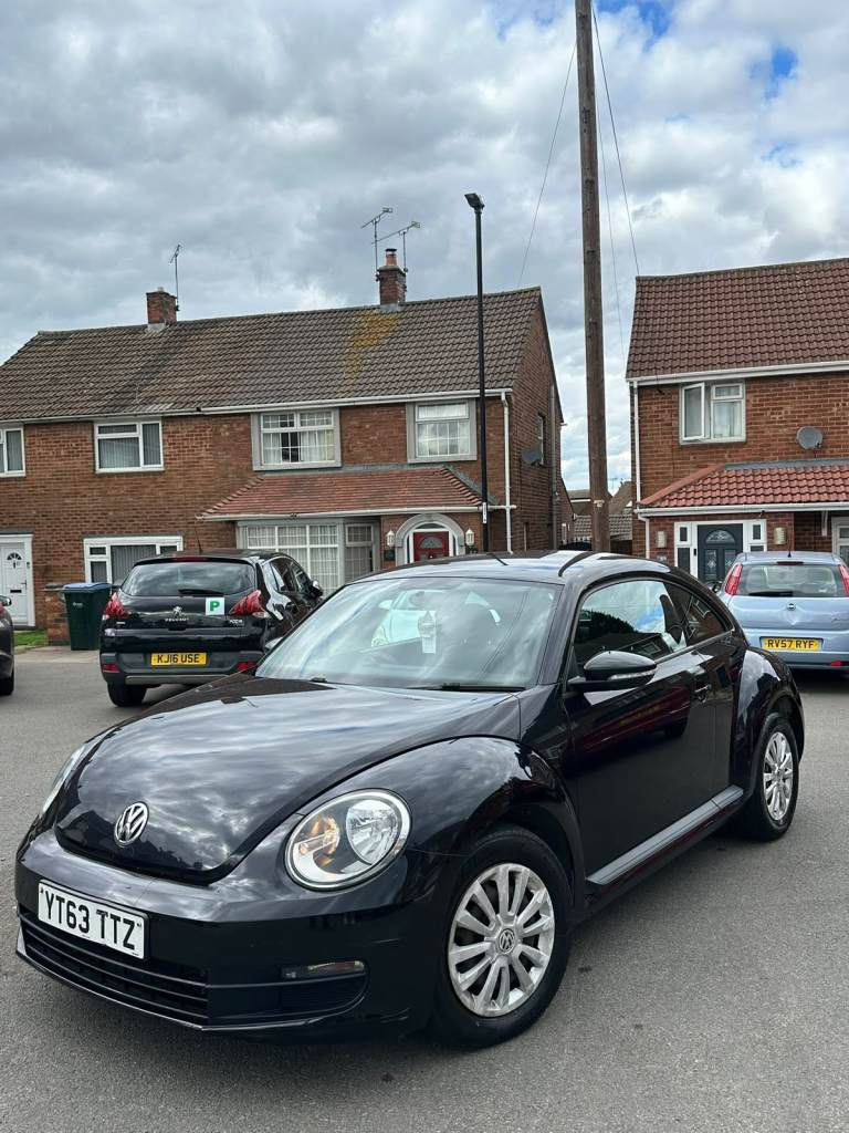 Volkswagen, BEETLE, Hatchback, 2013, Manual, 1598 (cc), 3 doors