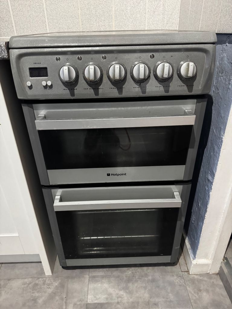Grey Oven - Free!
