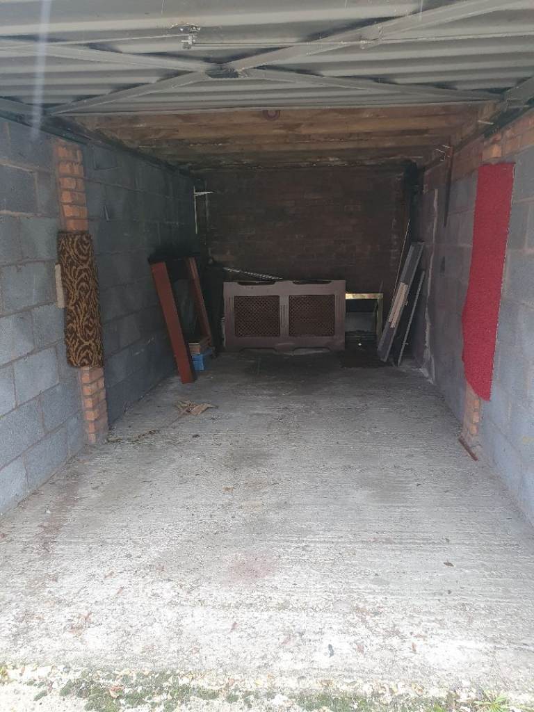 Garage to rent Chigwell 