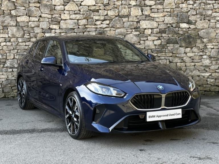 BMW 1 SERIES 123 xDrive M Sport 5dr 
