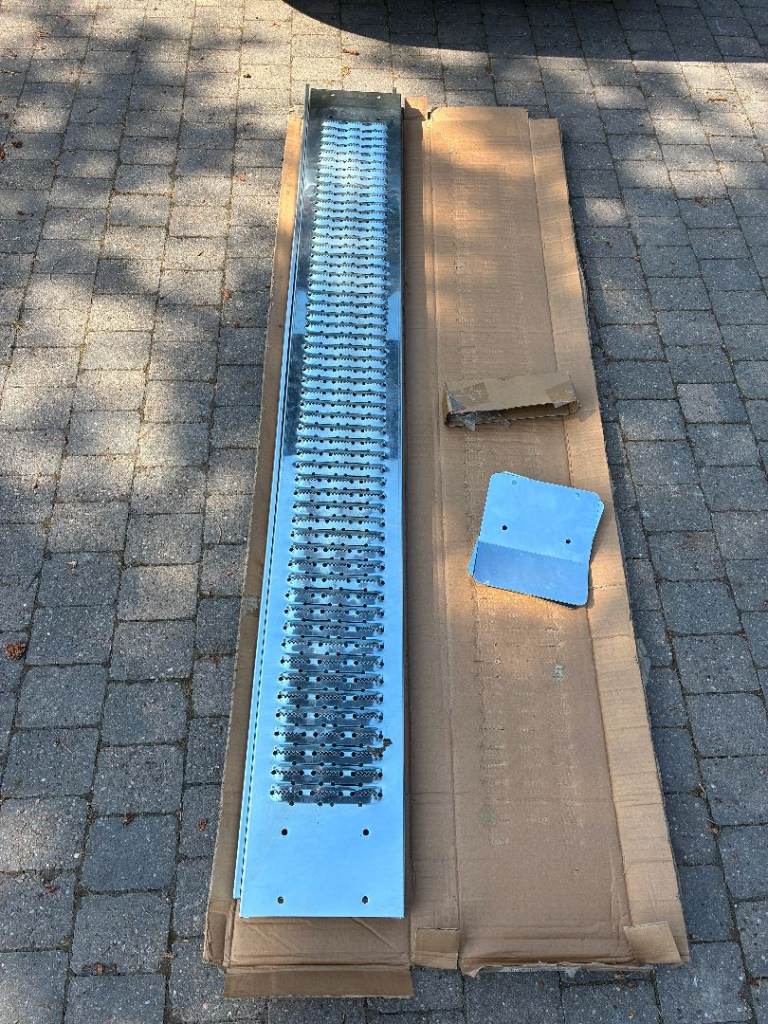 Pair Of Hardcastle 1.8m Non-Slip Heavy Duty Automotive Steel Loading Ramps (Model: HC-RMP-001)