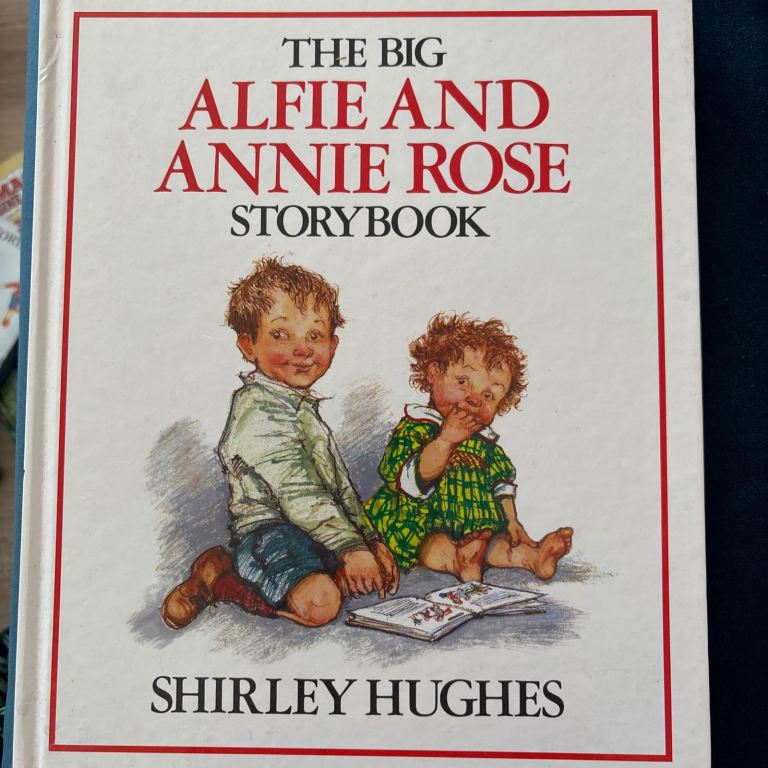 The Big Alfie and Annie Rose Storybook – Shirley Hughes, Good Condition