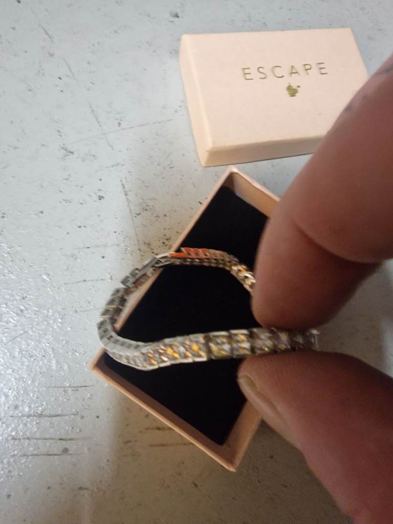 Diamond bracelet
