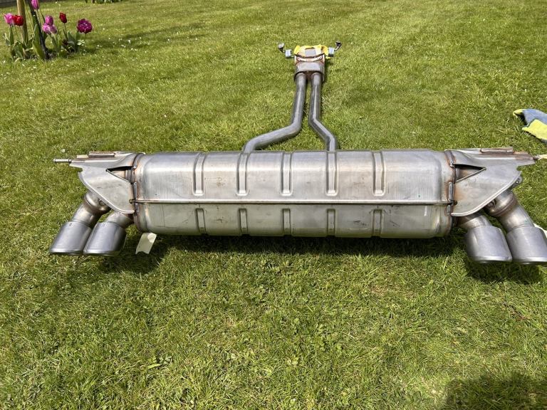  Land Rover Defender Exhaust system