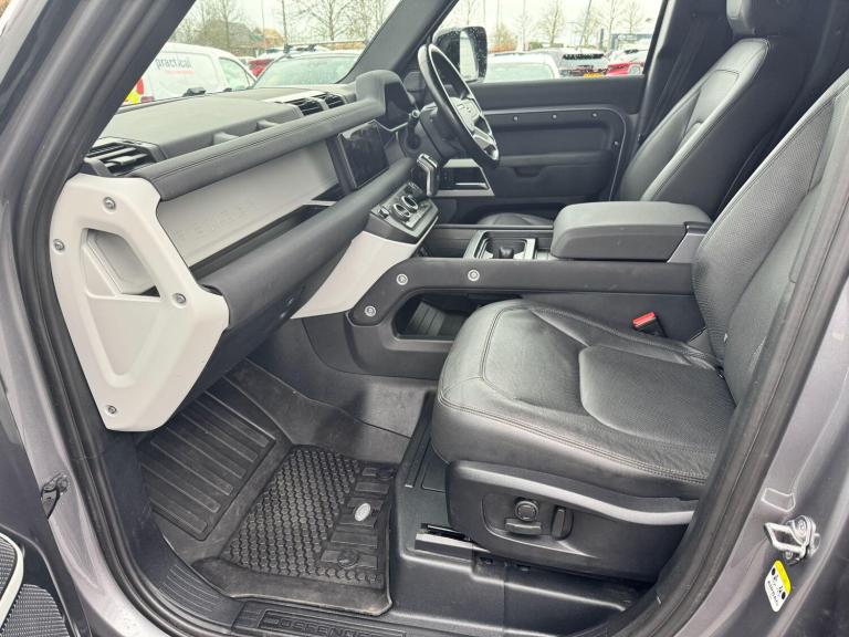 2022 Land Rover Defender 110 3.0 D250 MHEV SE Hard Top SUV 5dr Diesel Auto 4WD MWB Euro 6 (s/s) (...