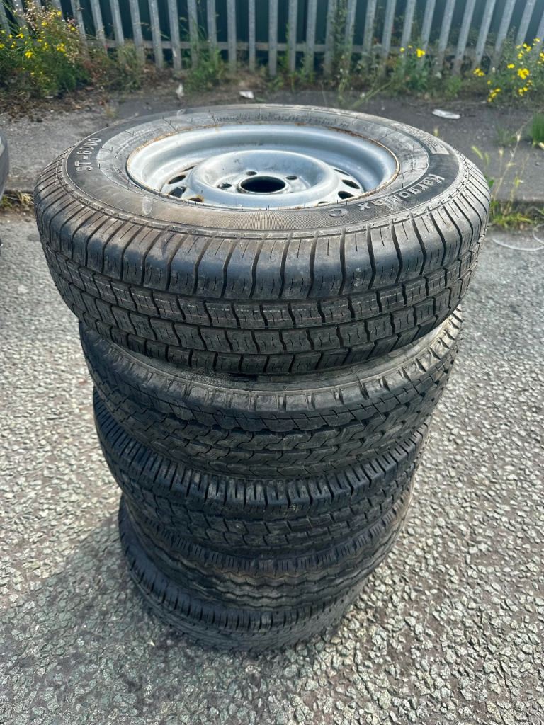 Trailer caravan wheels 