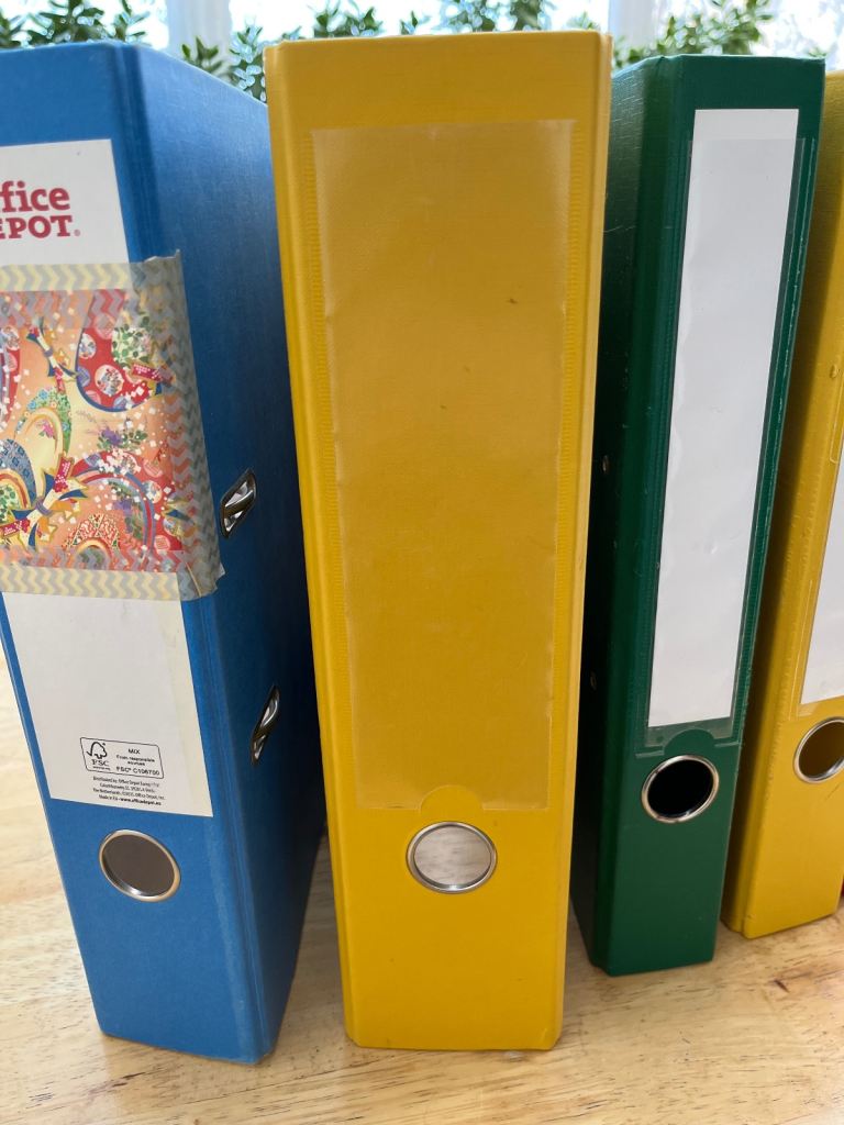 Stationery- 5 office lever arch folders A4, 2 fat, 3 inch hin