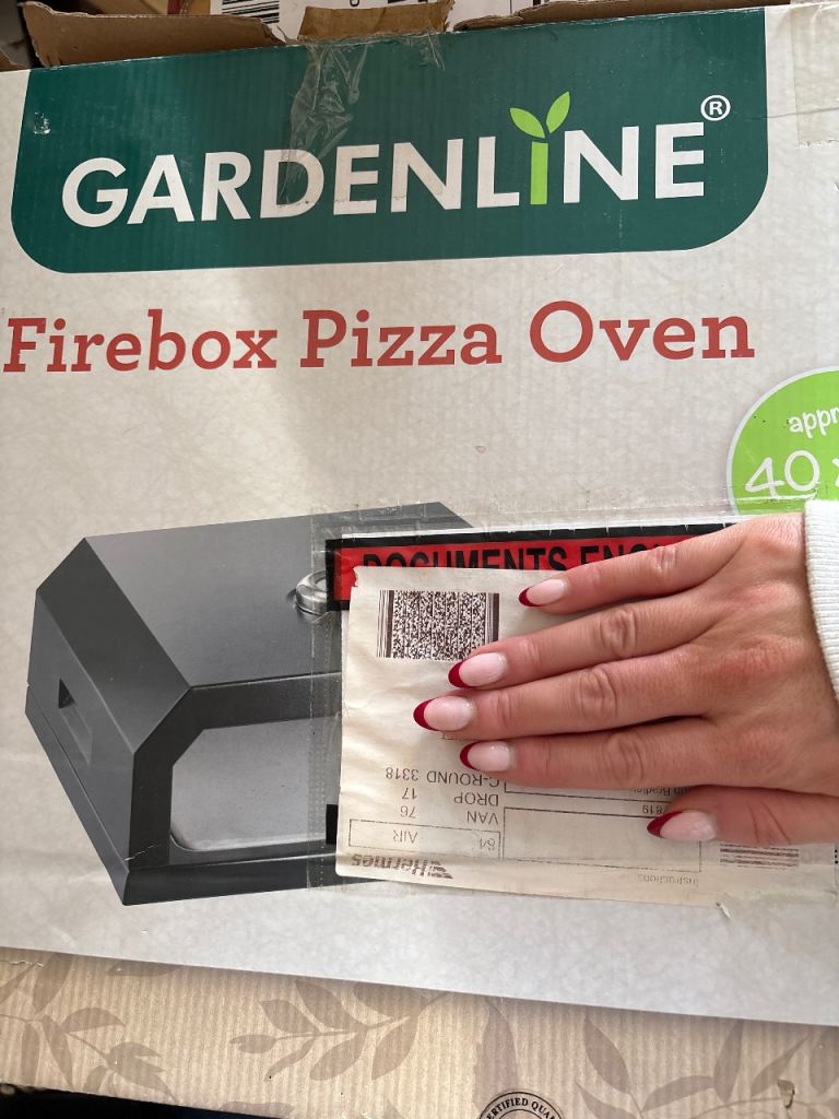 Firebox pizza oven