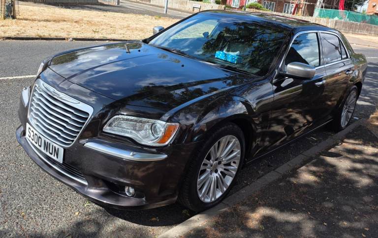 Chrysler 300C Executive Automatic 2013