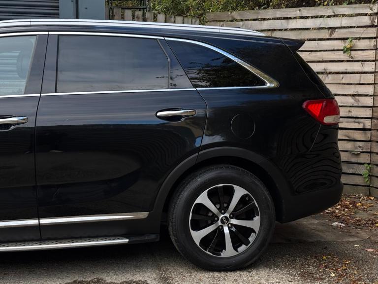 2016 Kia Sorento 2.2 CRDi KX-2 AWD Euro 6 (s/s) 5dr ESTATE Diesel Manual