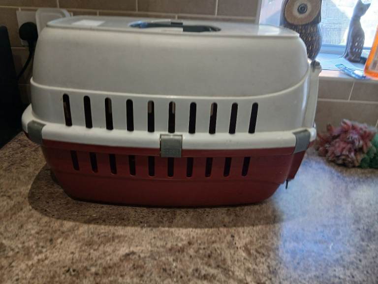 Cat carrier