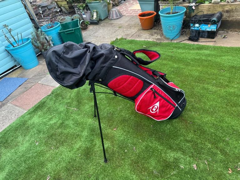 Ladies golf clubs and bag