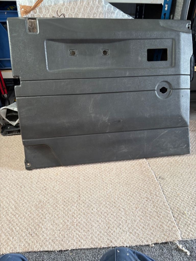 Defender passenger door card Christchurch 