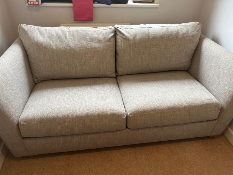 Excellent condition 2/3 seater sofa and sofa bed 