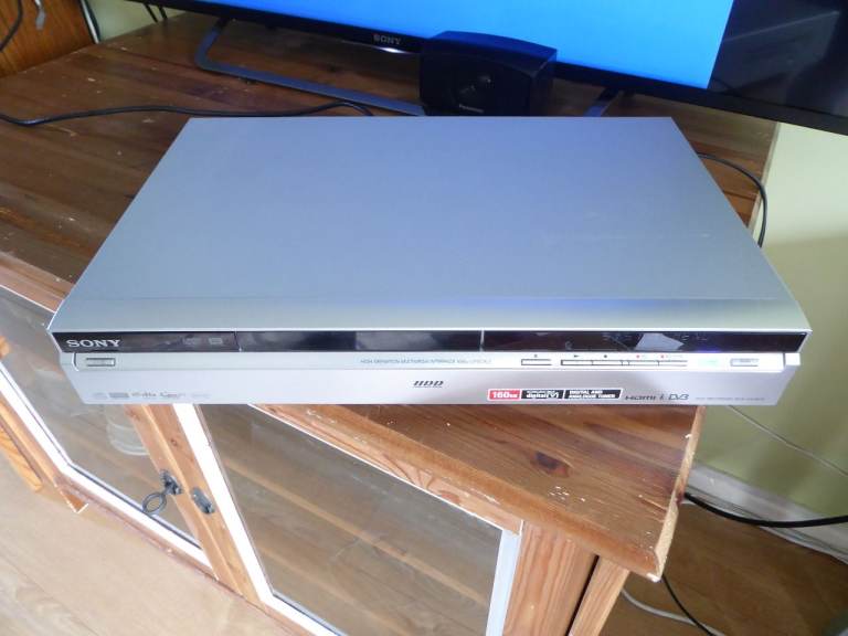 SONY RDR-HXD870 160 Gb HARD DISC AND DVD TV RECORDER