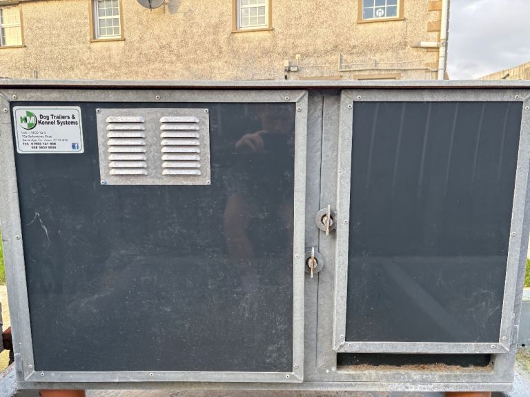 KM Engineering Dog box