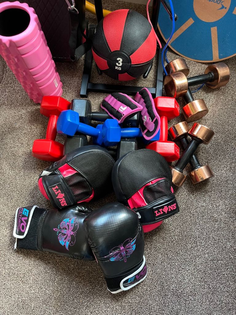Home Gym Fitness Equipment Bundle - Weights, Gloves & More