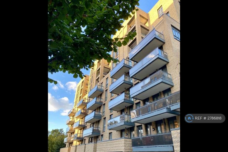 1 bedroom in Nellie Cressall Way, London, E3 (#2786818)