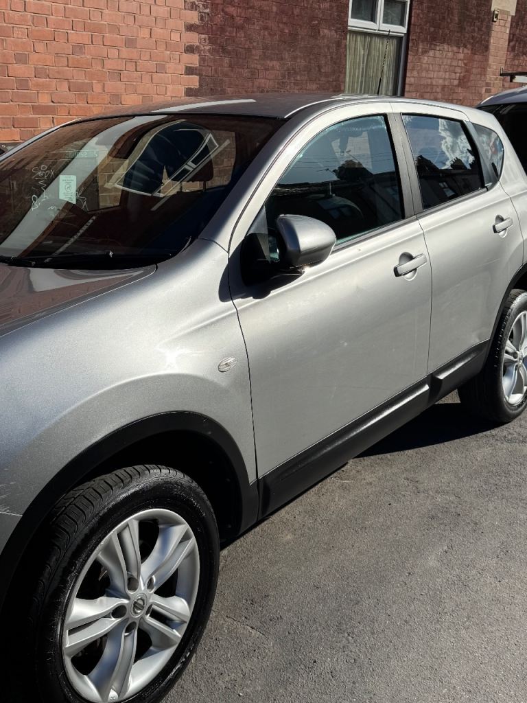 Nissan, QASHQAI, Hatchback, 2011, Manual, 1461 (cc), 5 doors