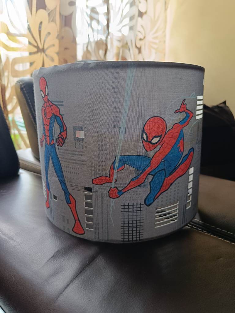 Spiderman Lamp Shade in good condition 
