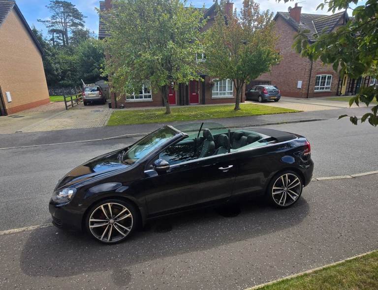 Volkswagen, GOLF, Convertible, 2012, Manual, 1598 (cc), 2 doors