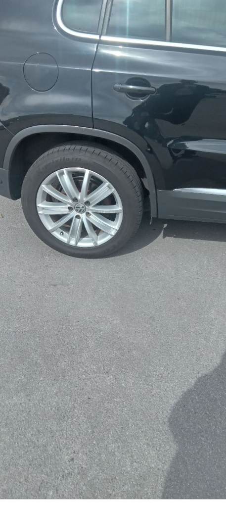 Volkswagen, TIGUAN, Estate, 2015, Manual, 1968 (cc), 5 doors