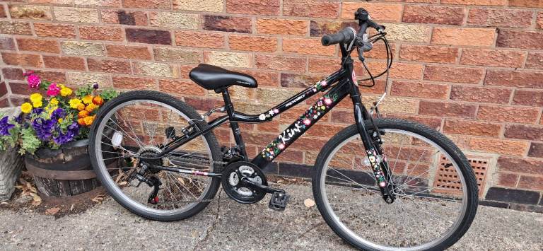 Girls Apollo Kinx Junior 24inch wheels 7-11yo in York 