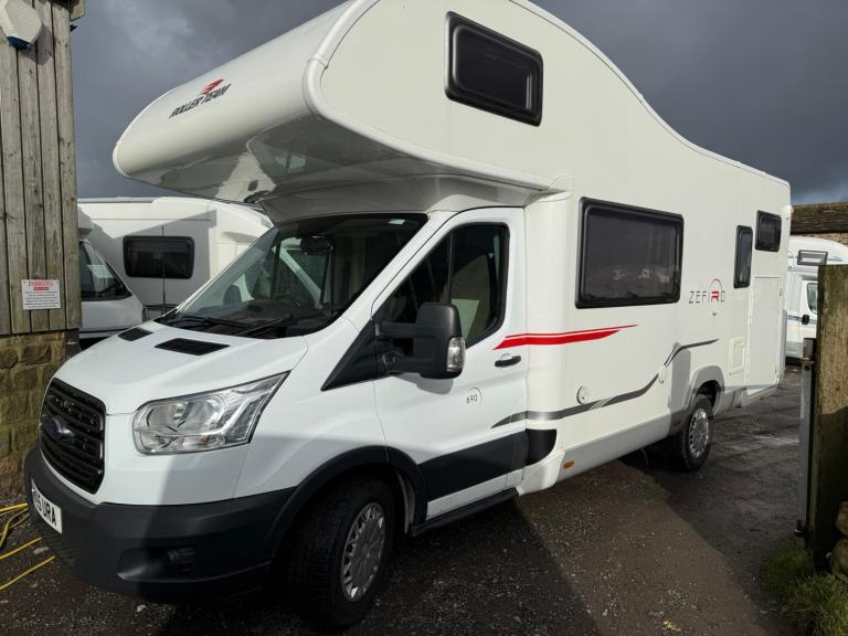 Roller Team 2015 - Zefiro 690 - 2.3ltr - 60,000 Miles - 6 Berth / 6 Belts 