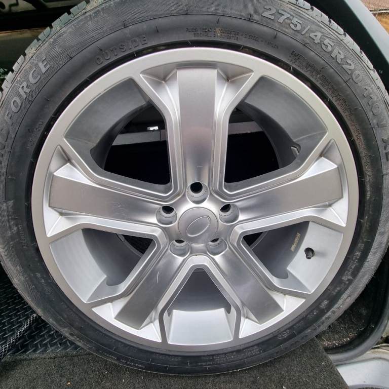 Stormer style alloy wheel 