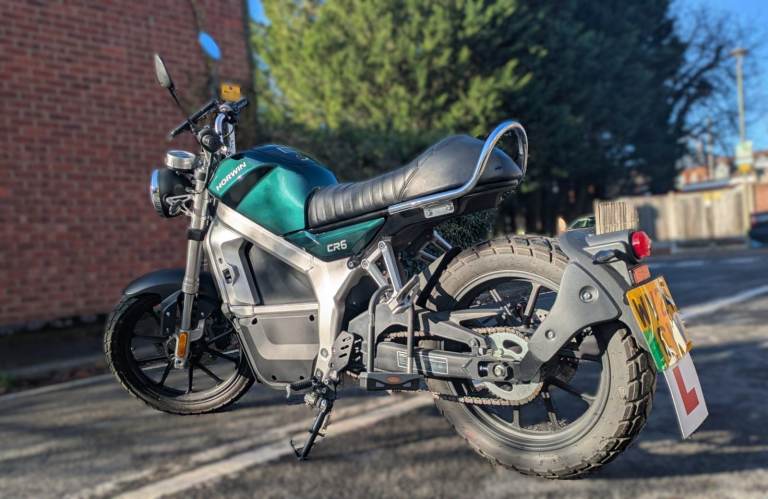 Electric Motorbike Horwin CR6 (2024) in a Great Condition in Redland