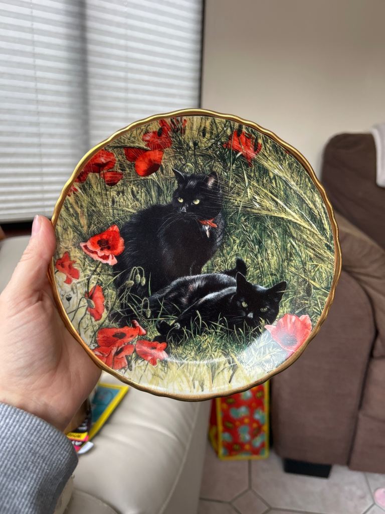 Davenport plate ‘Scarlet idyll’