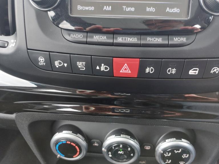 2014 Fiat 500L 0.9 TwinAir Pop Star 5dr MPV Petrol Manual