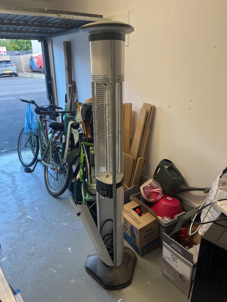 Fuego Outdoor Patio Heater – Good Condition