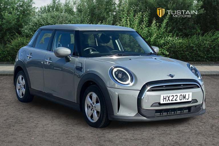  MINI 5 Door Hatch 1.5 Cooper Classic Hatchback 5dr Petrol Manual Euro 6 s/s