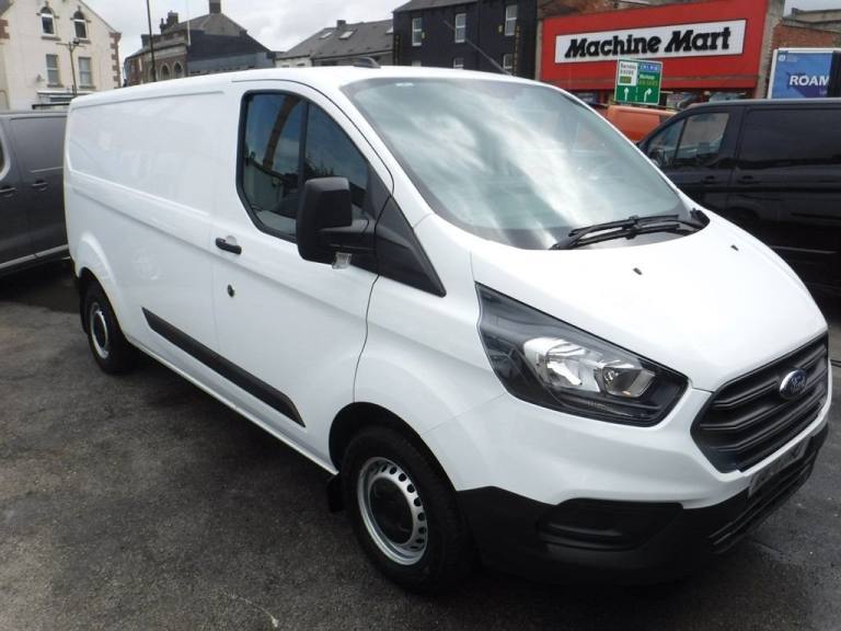 2021 Ford Transit Custom 2.0 300 EcoBlue Leader Panel Van 5dr Diesel Manual L2 H1 Euro 6 (s/s) (1...